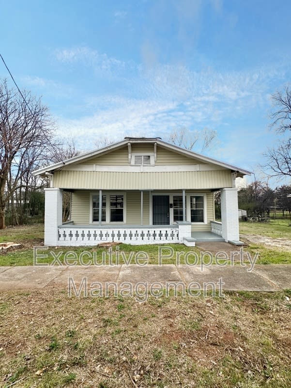 1332 15Th Place – photo 1
