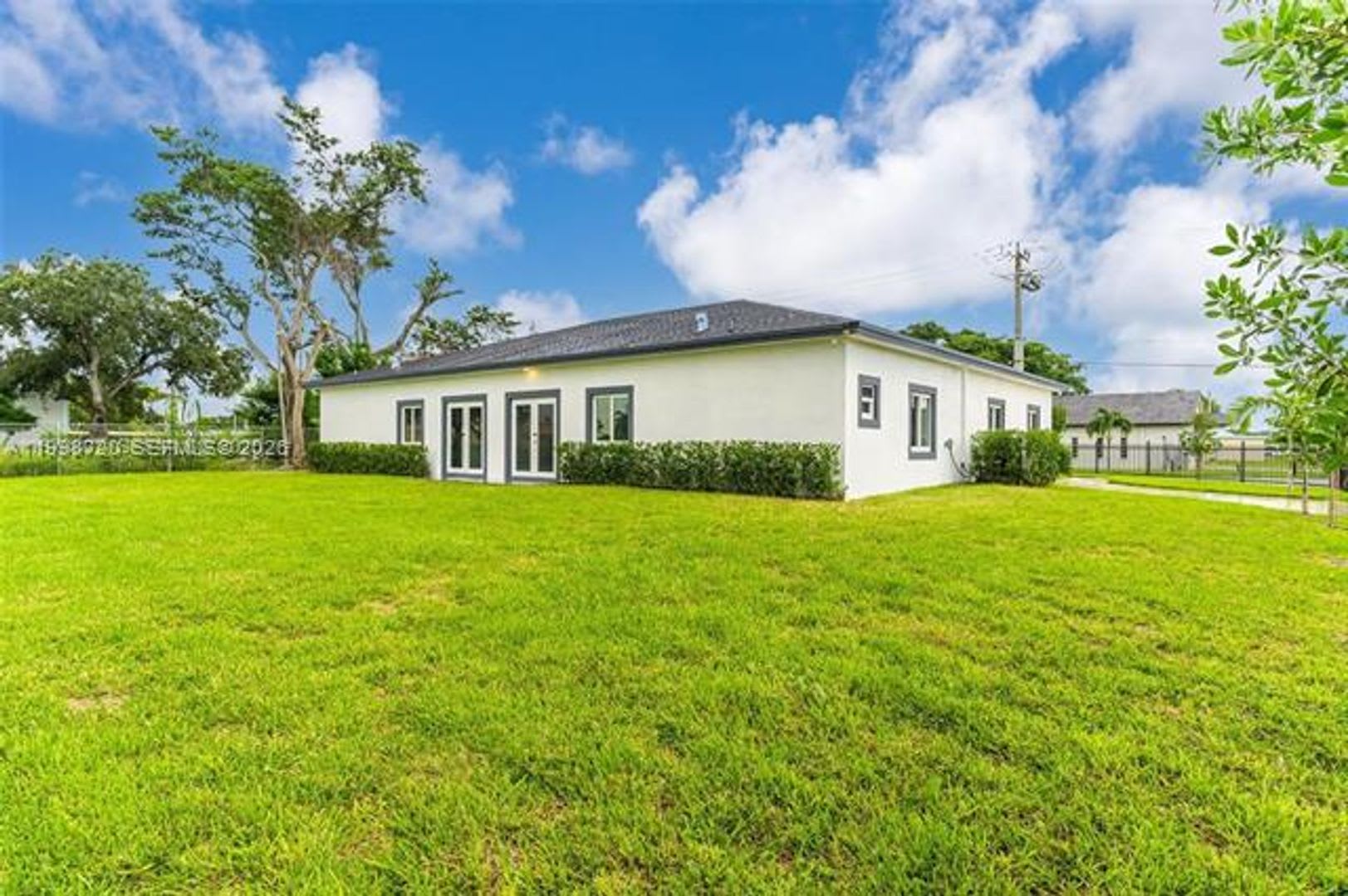 11870 Sw 220Th St 11870 Miami Fl 33170 – photo 5
