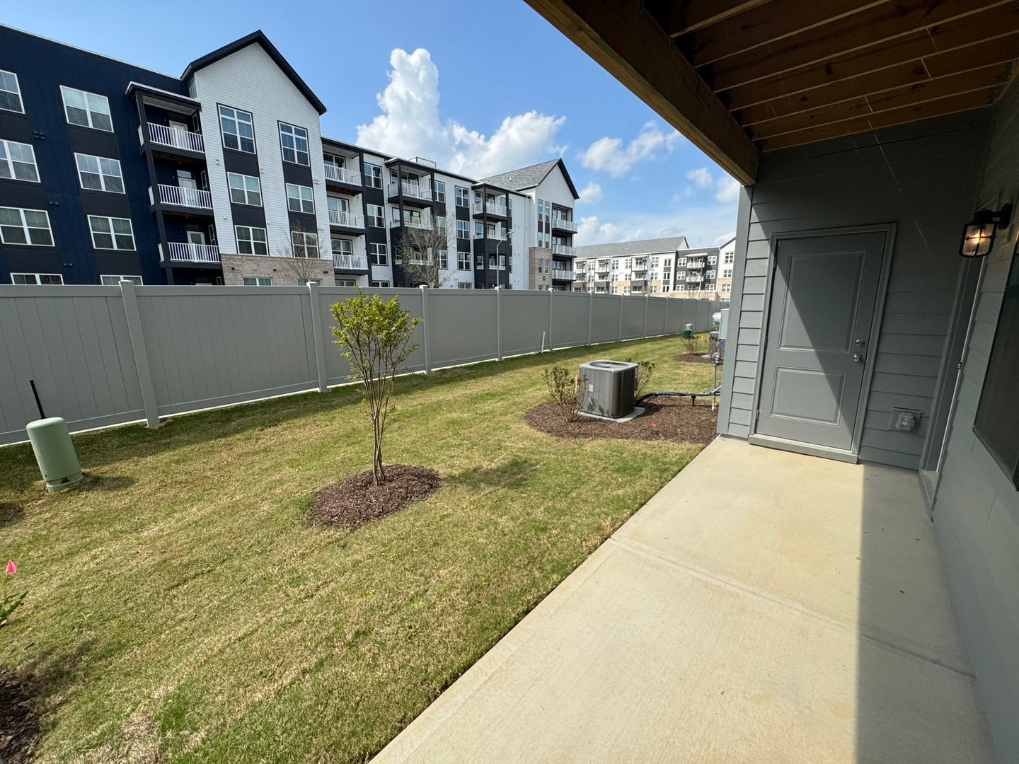 Luxury Townhome Near Umstead Park – photo 4