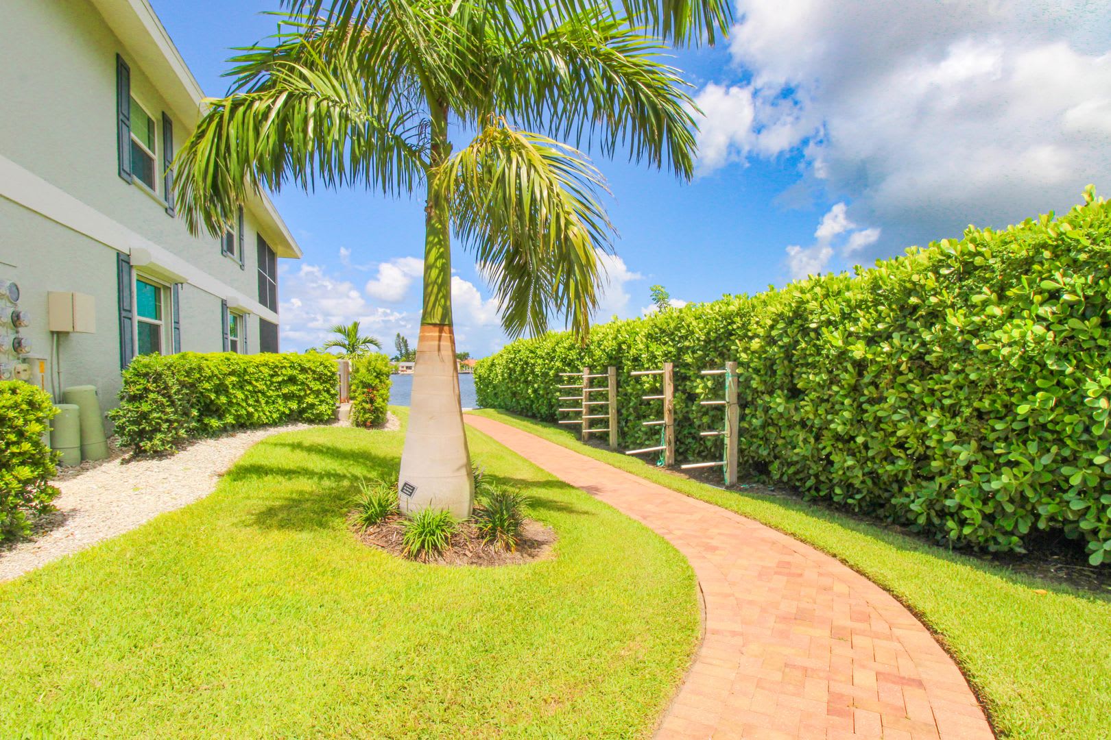 Smokehouse Bay Of Marco 2 2 Seasonal Unit On Marco Island Available Best Waterway View Here – photo 4