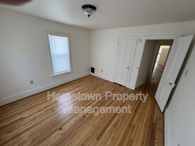 1135 Chestnut Street – photo 3