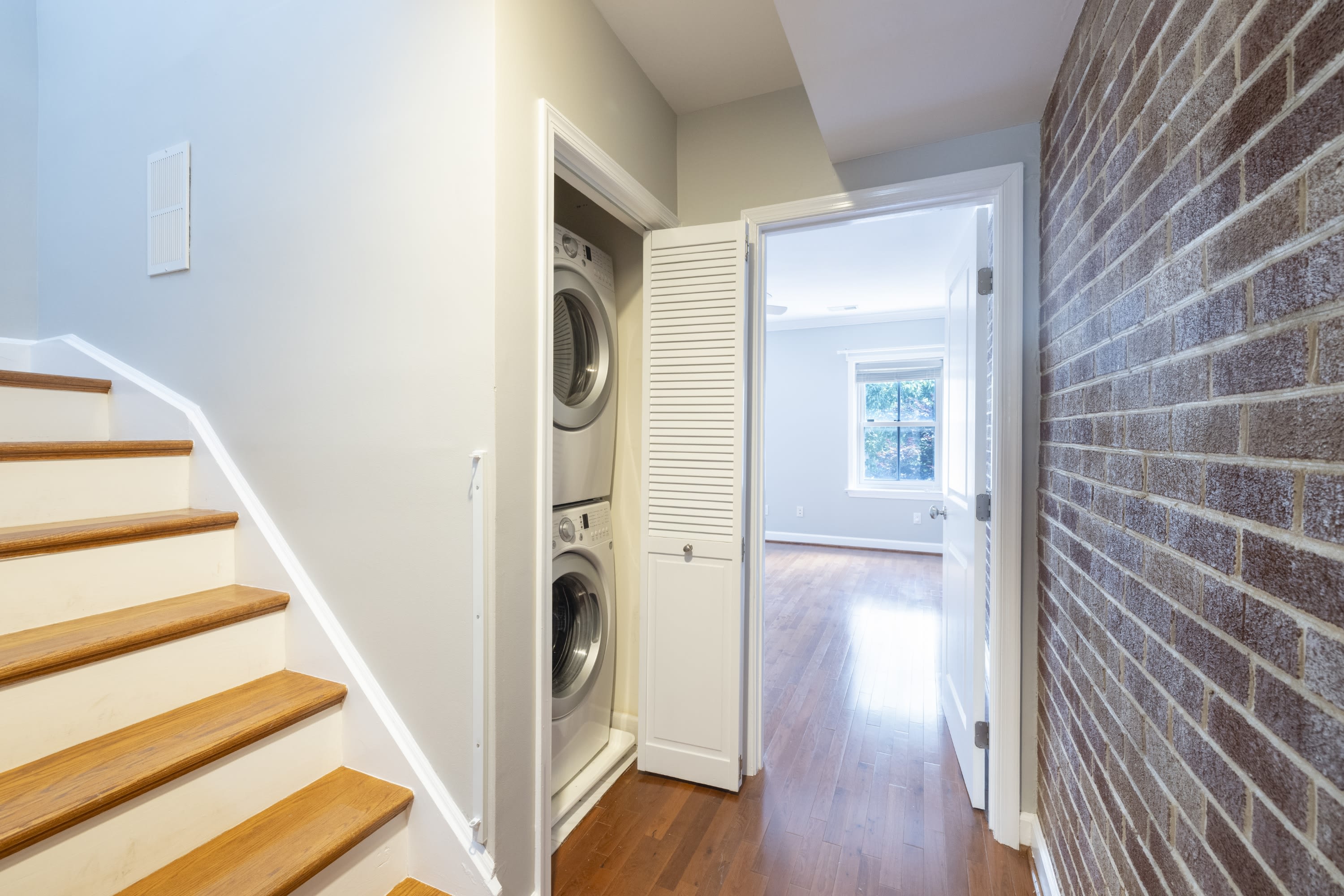 1122 K St Se – photo 3
