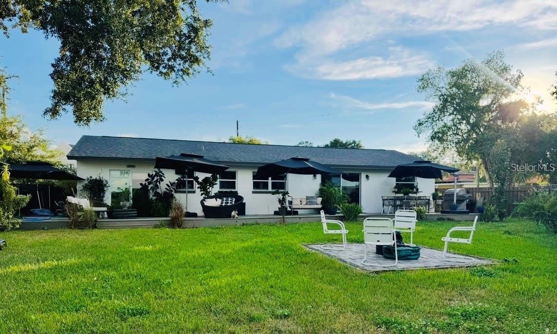 1815 Barker Drive – photo 2