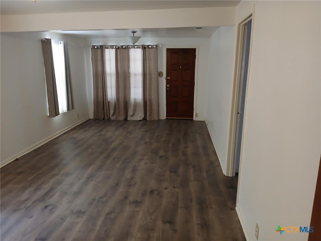 502 N Guadalupe Street – photo 2