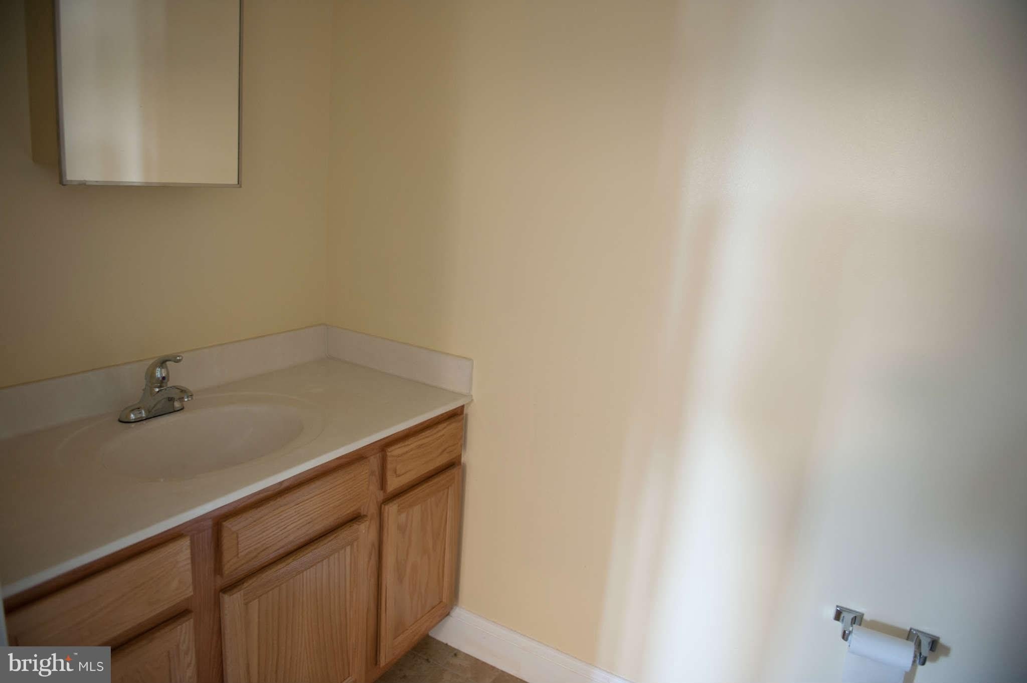 3607 CHAIN BRIDGE Road – photo 5