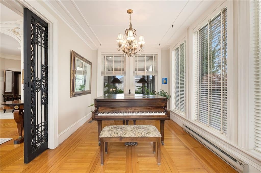 4 Hunter Avenue – photo 4