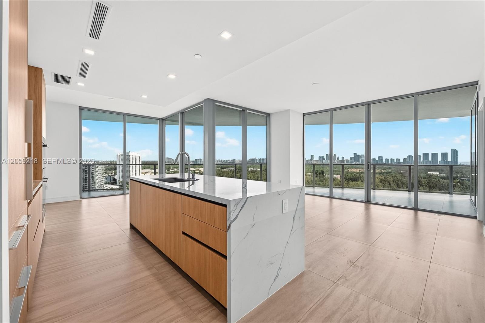 2411 Laguna Circle – photo 1