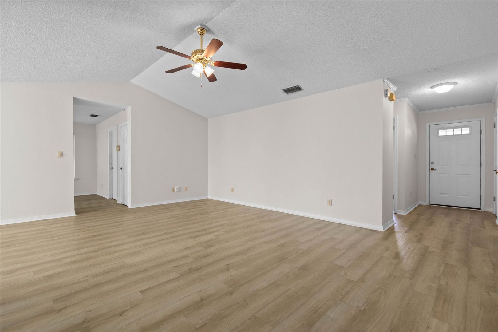 Upcoming Fairhope Cottage – photo 4