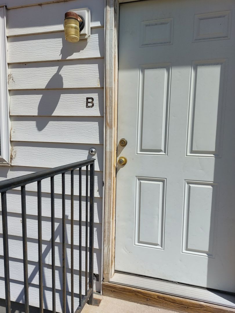 Four Bedroom Near UNC – photo 3