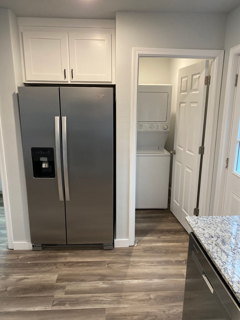 3 Bedrooms 2 5 Bathrooms Townhouse Near University Of Arkansas 1X Car Garage All Appliances Provided – photo 5
