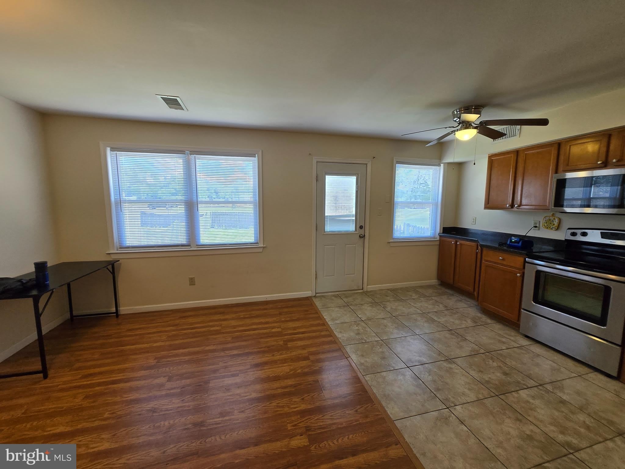 258 VIOLET Court – photo 5