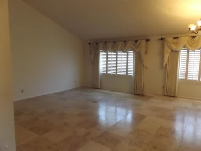 Coming Soon Convenient Chandler Location No Hoa – photo 3