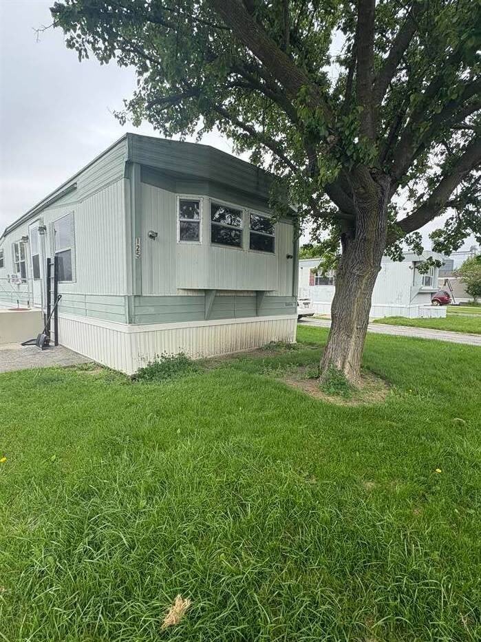 461 W Lytle Street – photo 3