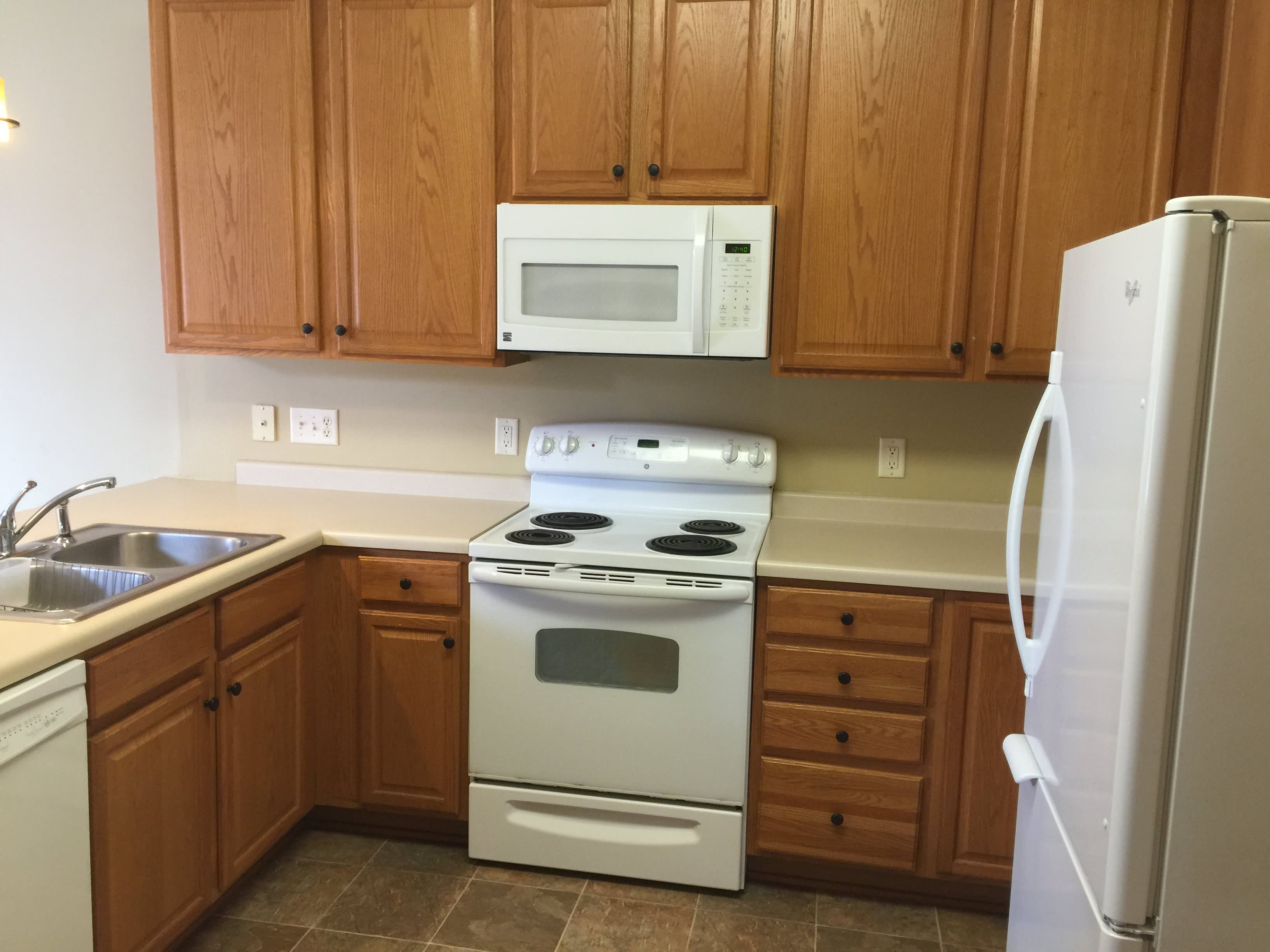 633 Kingfisher Ln – photo 5