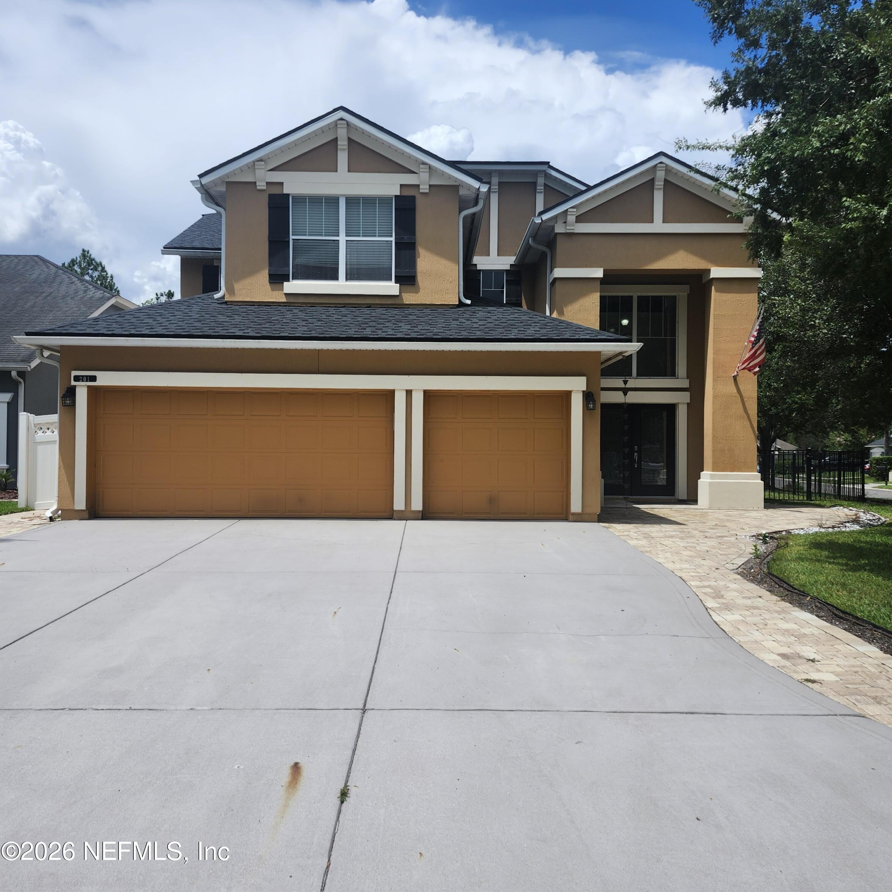 201 EDGEFORD Court – photo 2