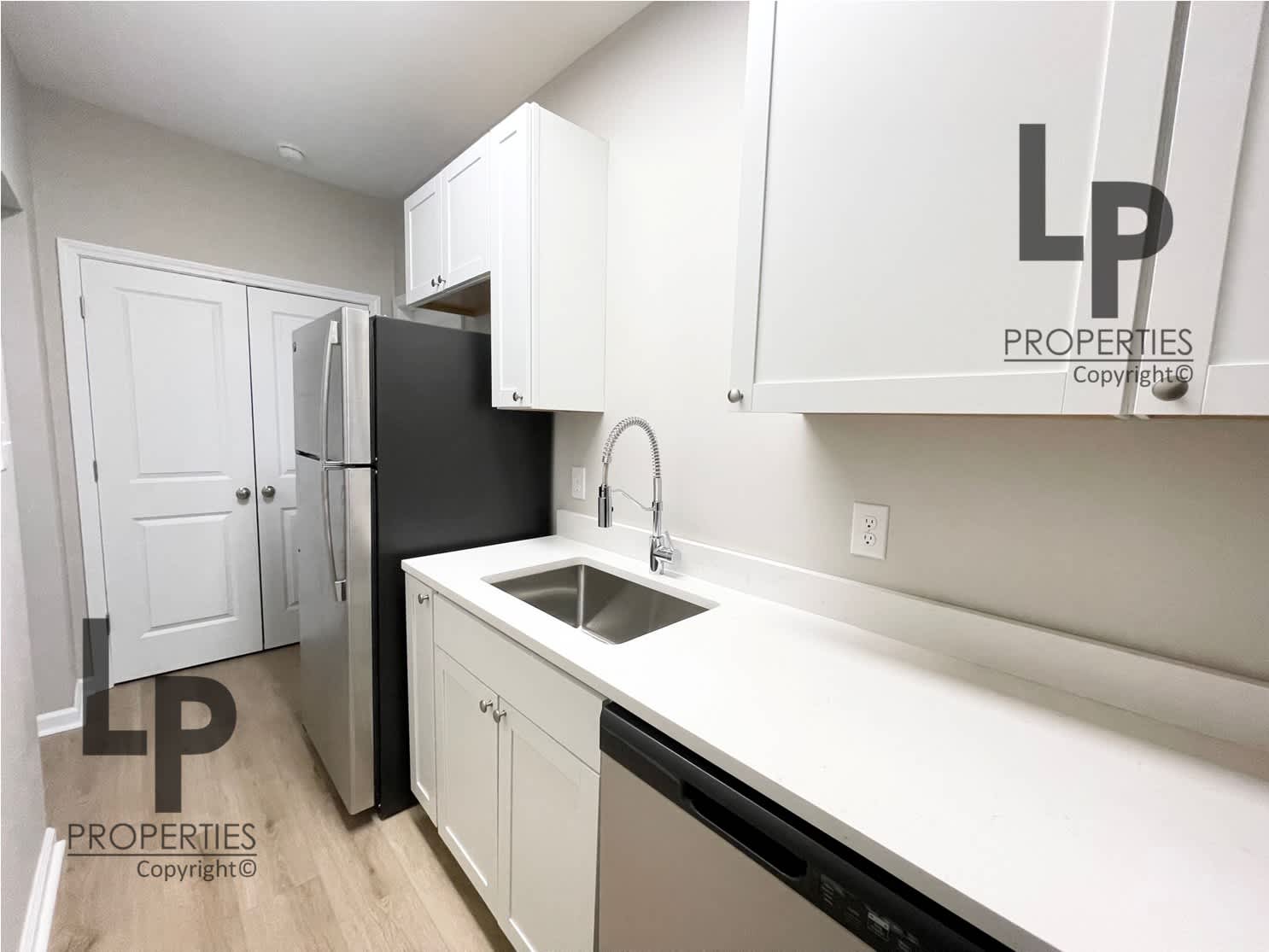 426 North Broadway 4 – photo 5
