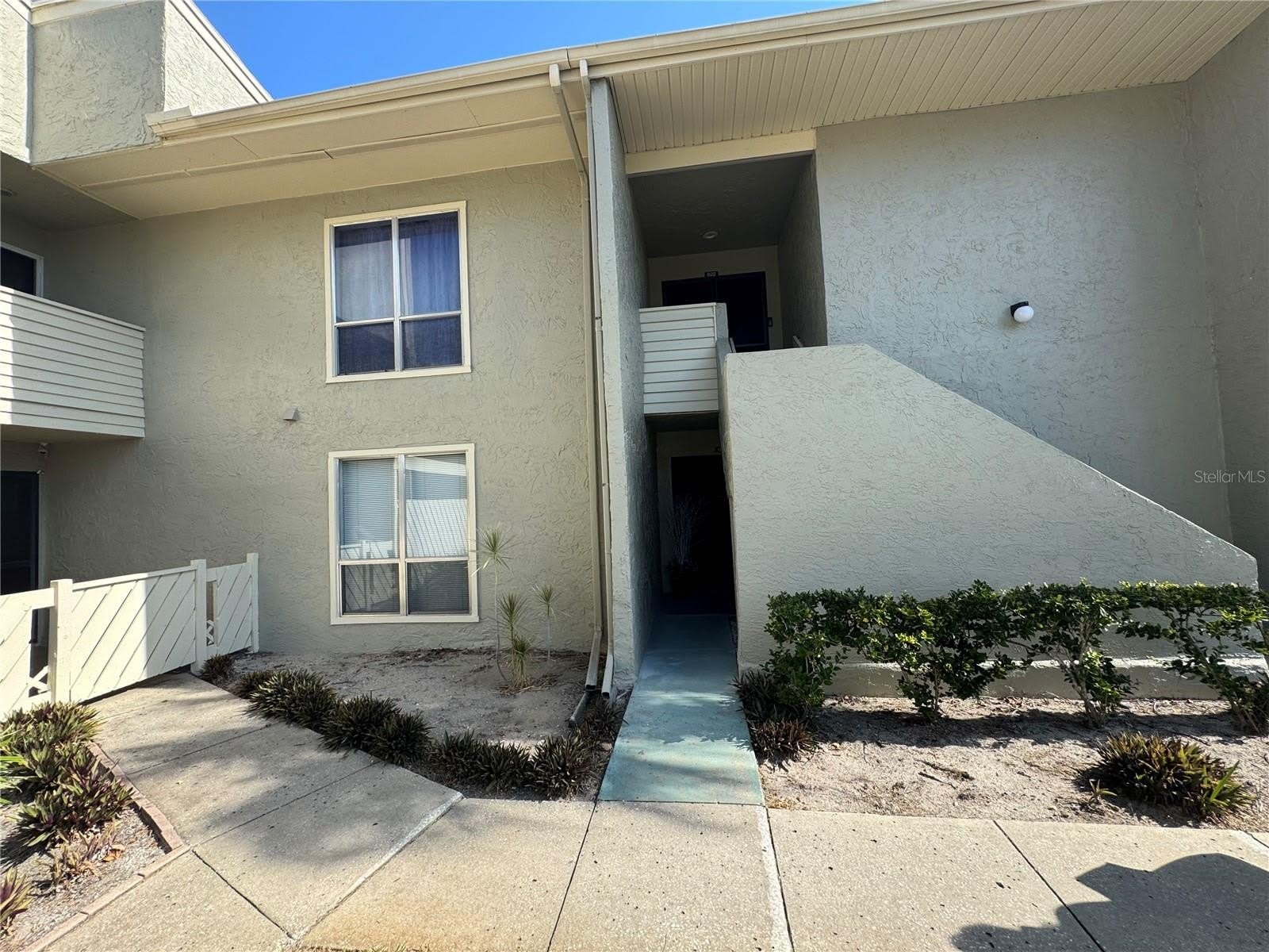 621 Windrush Bay Drive – photo 3