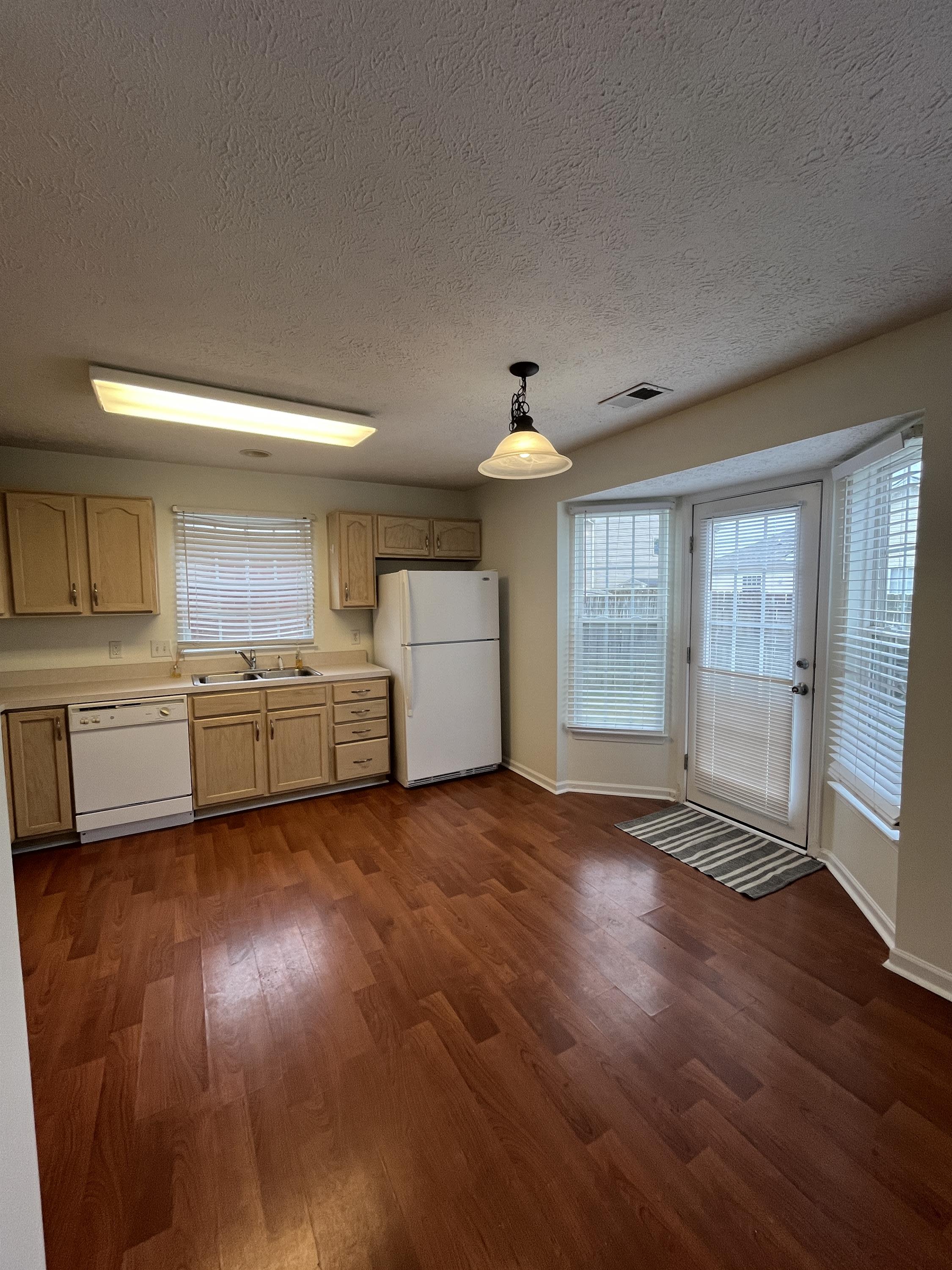 2630 River Meade Way – photo 5