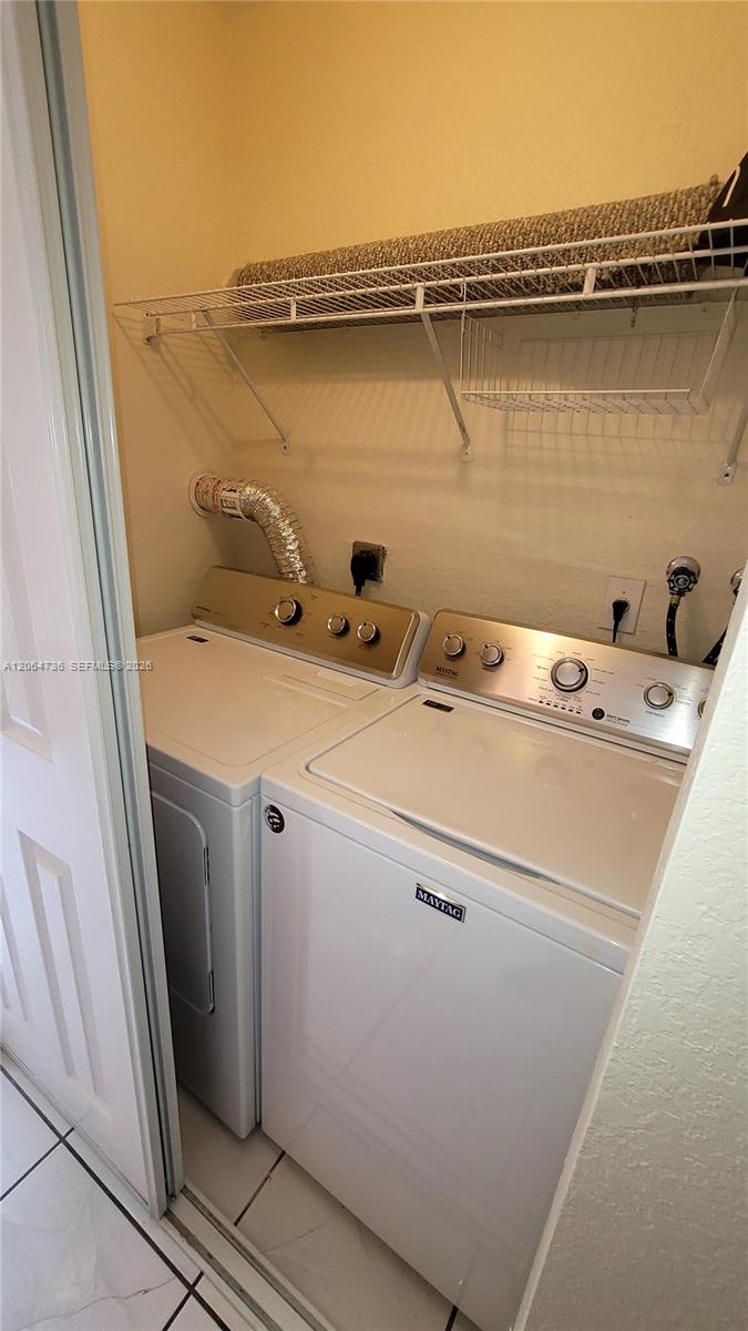 9092 Northwest 40th Street – photo 5