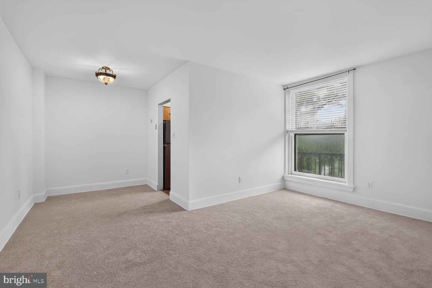3060 16TH ST NW #308 – photo 4