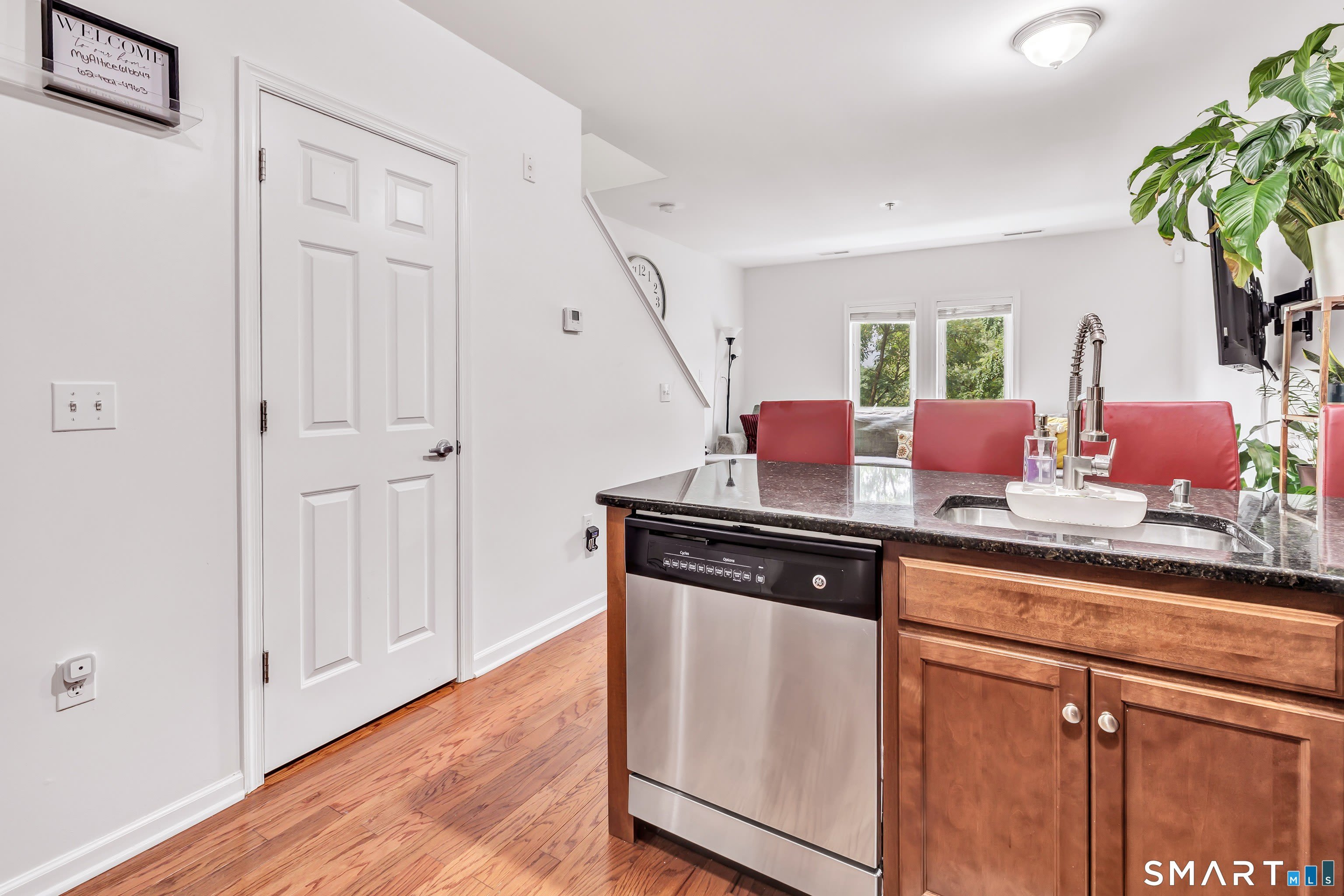 2660 North Avenue – photo 5