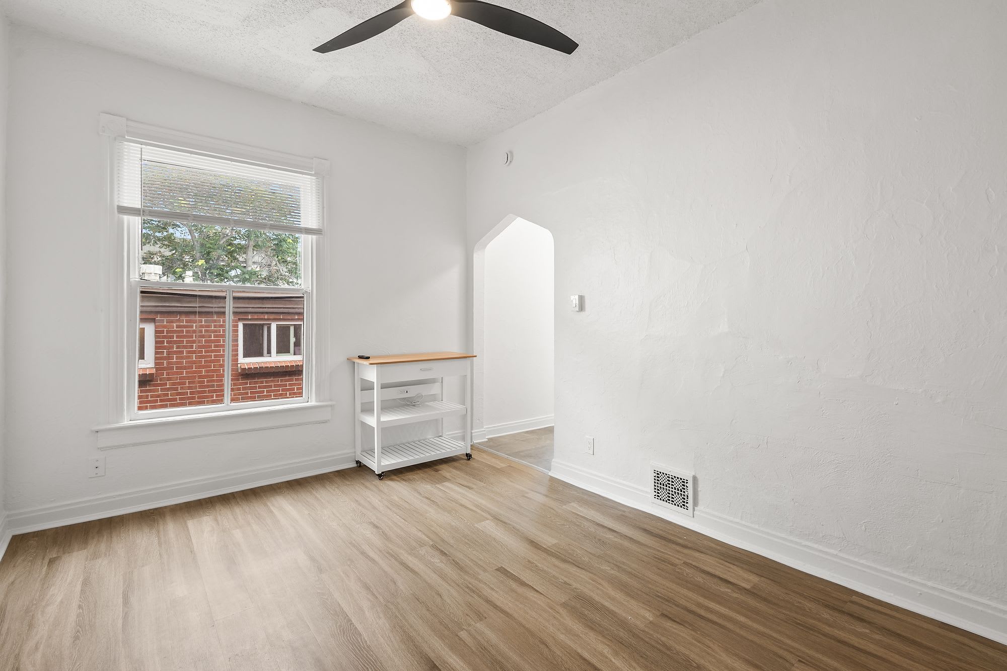 1325 Corona – photo 2
