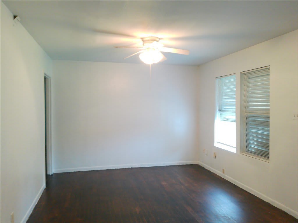 4326 Vestal Street – photo 3