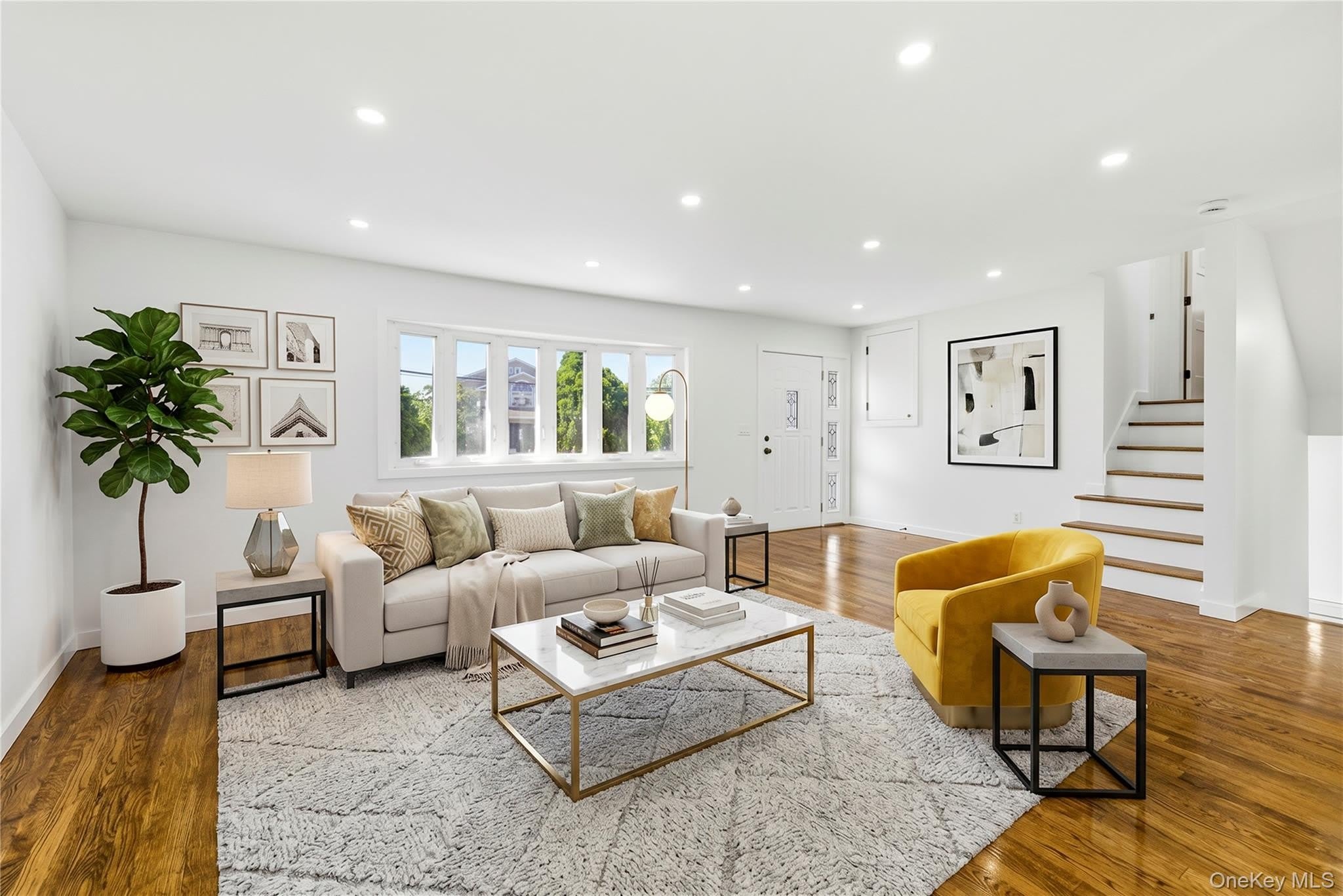 561 Woodbury Road – photo 3