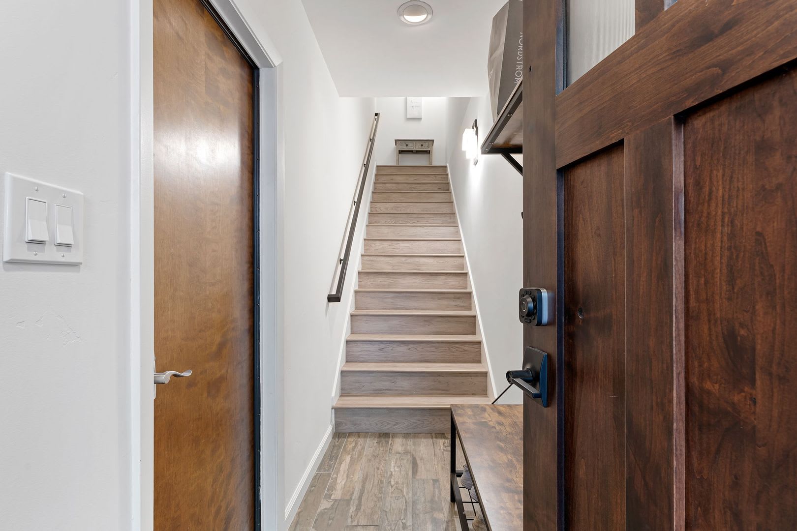 3 Bed 2 Bath Seasonal Rental – photo 4