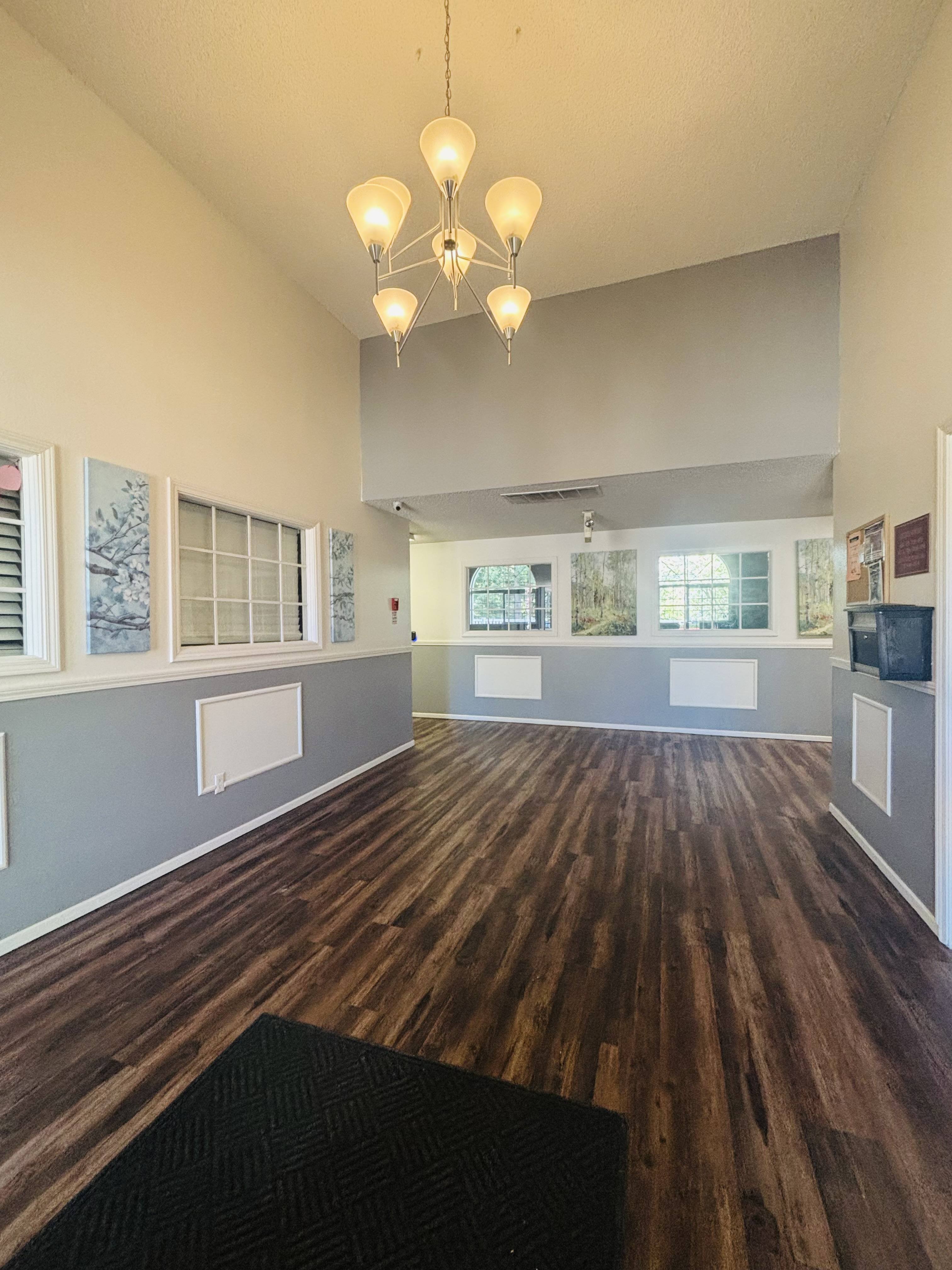 Georgetown Manor – photo 3