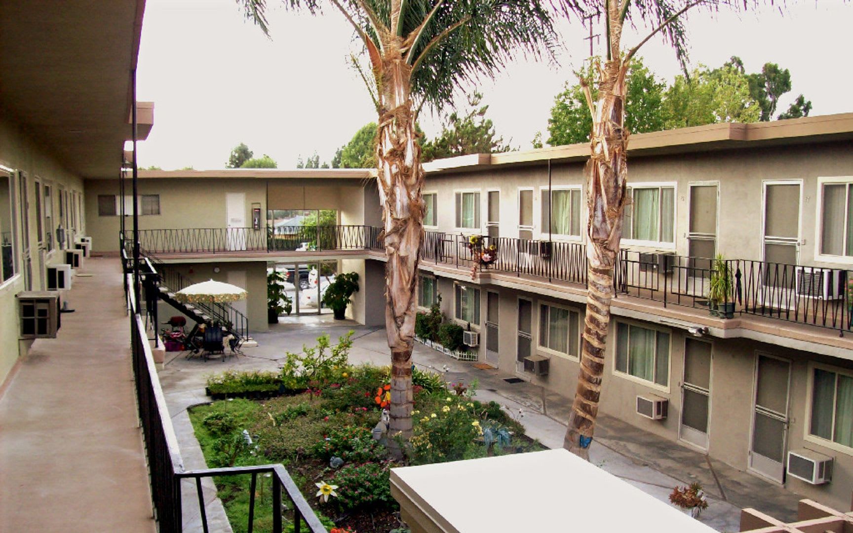 Studio Apartment With All Utilities Paid – photo 2