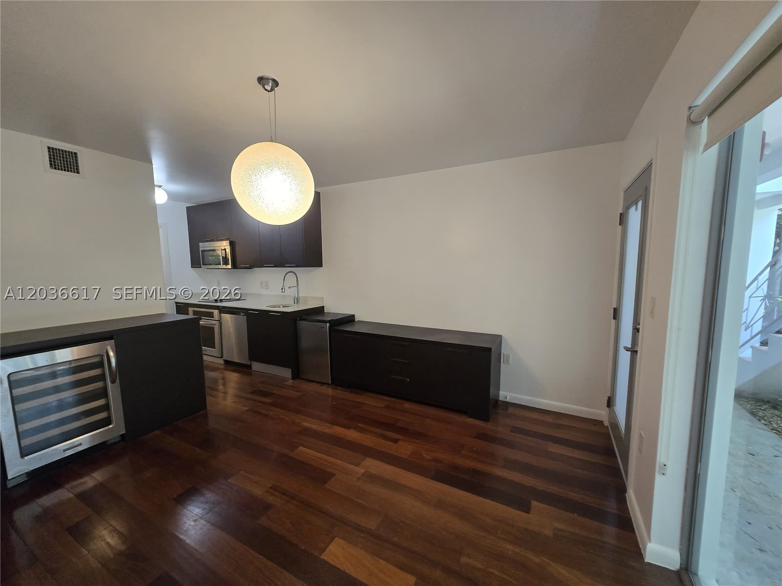 1560 Pennsylvania Ave – photo 2