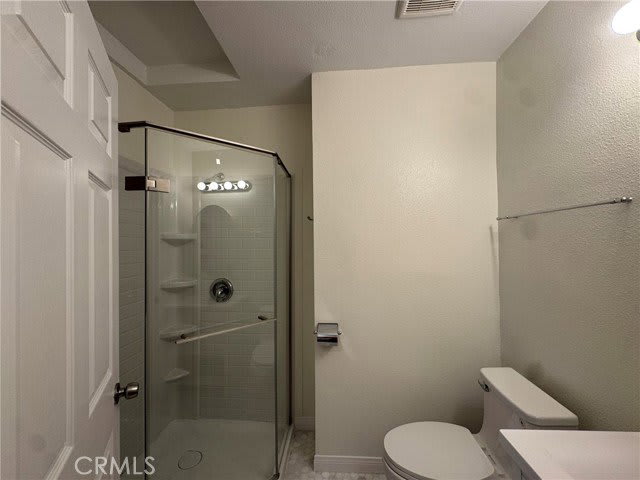 1130 Spazier Avenue – photo 4