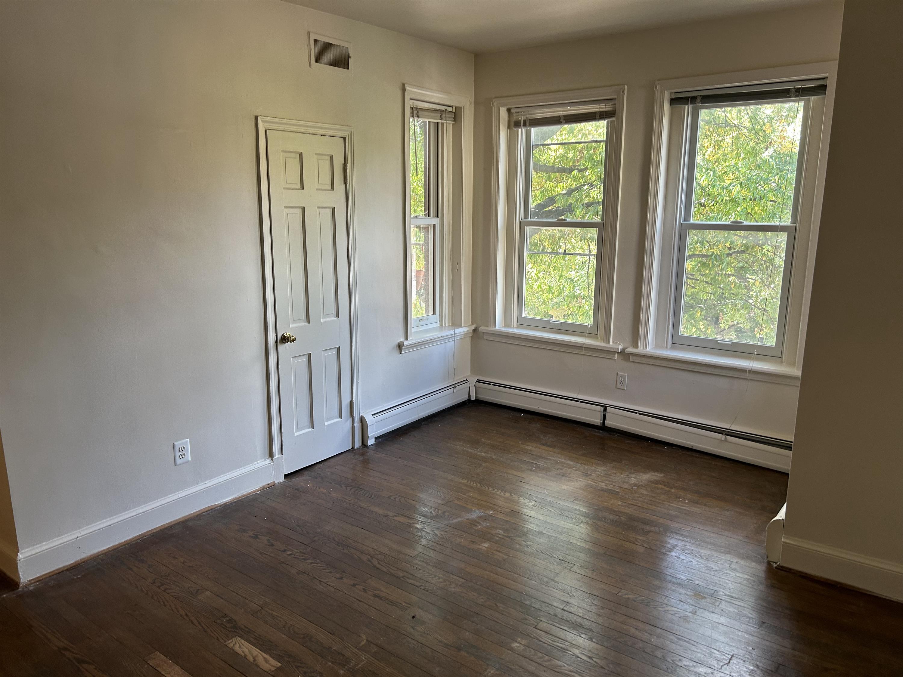 16 5Th St Se – photo 4