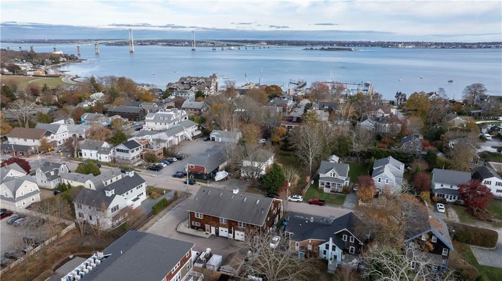 14 Clinton Avenue – photo 1
