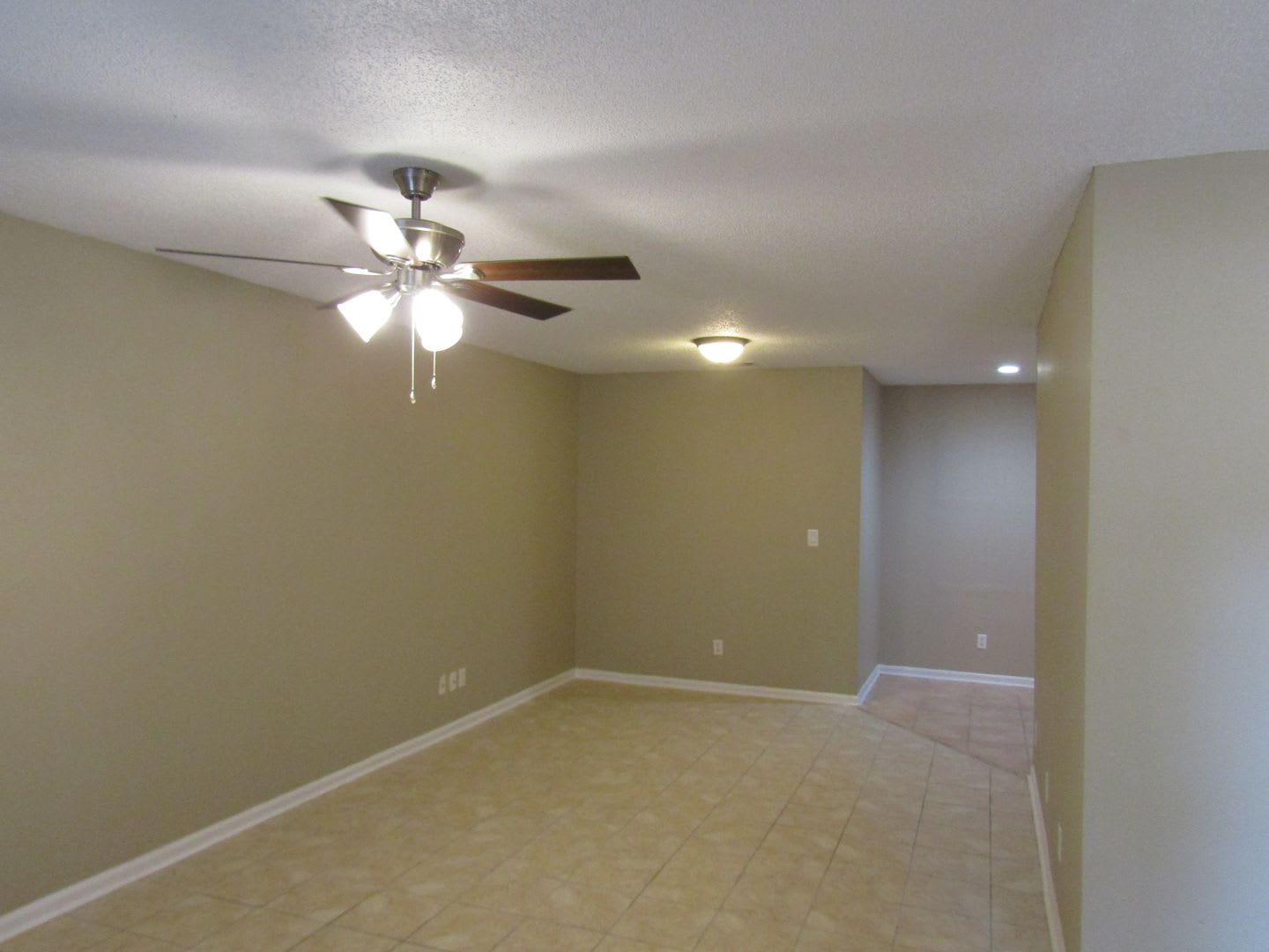 255 Garden Circle – photo 3