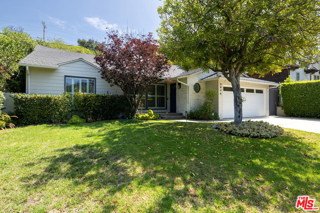 3976 Goodland Avenue – photo 5