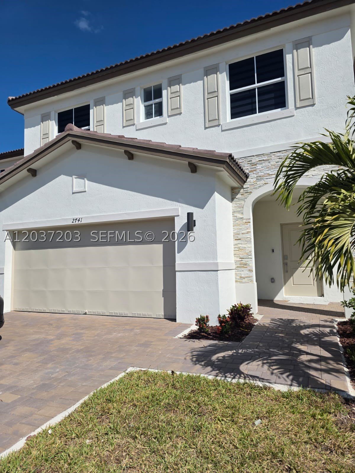 2741 SE 24th Ct – photo 1