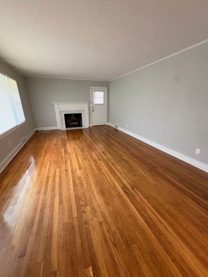 Beautiful newly updated single family home move in ready! – photo 4