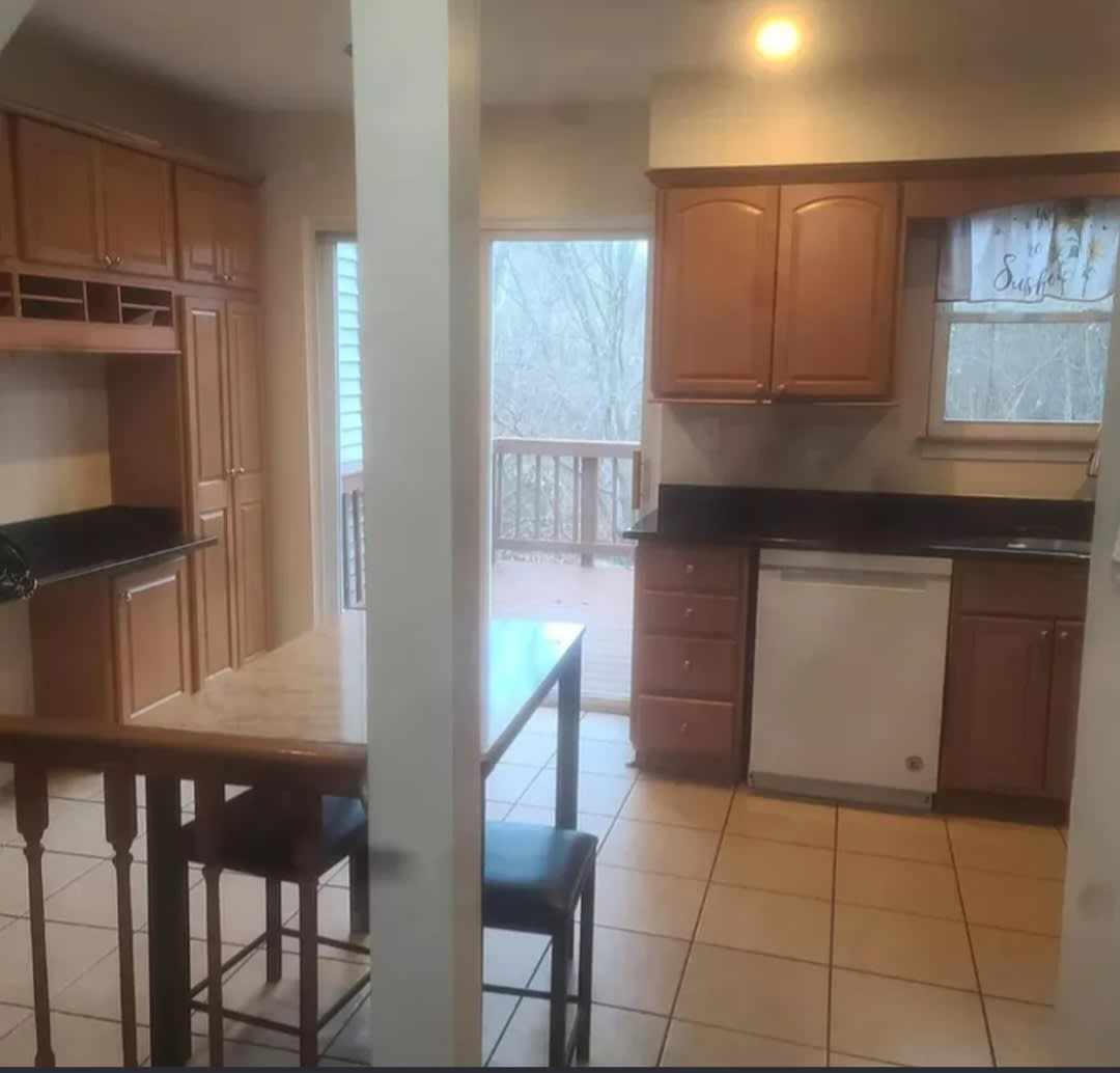15205 Valley Stream Dr – photo 1