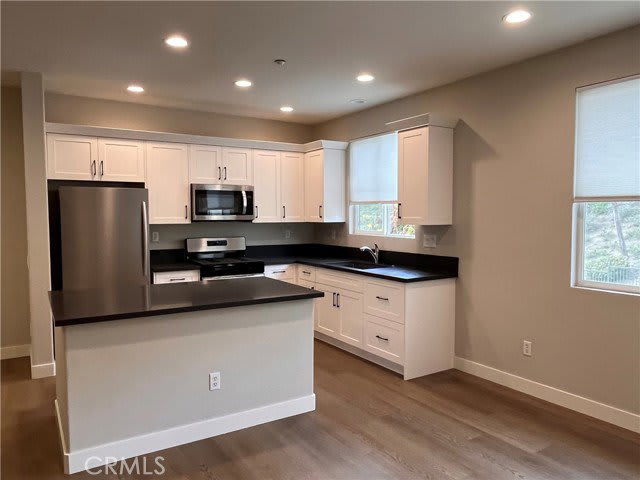 2252 Schlaepfer Drive – photo 5