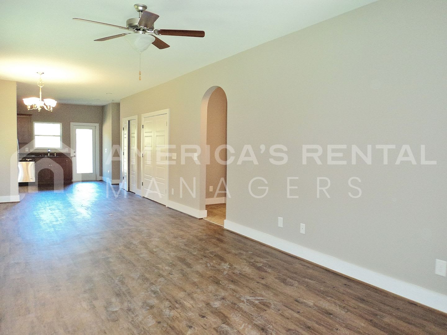 Home for Rent in Lake Cyrus!! Available to View Now!!! – photo 3