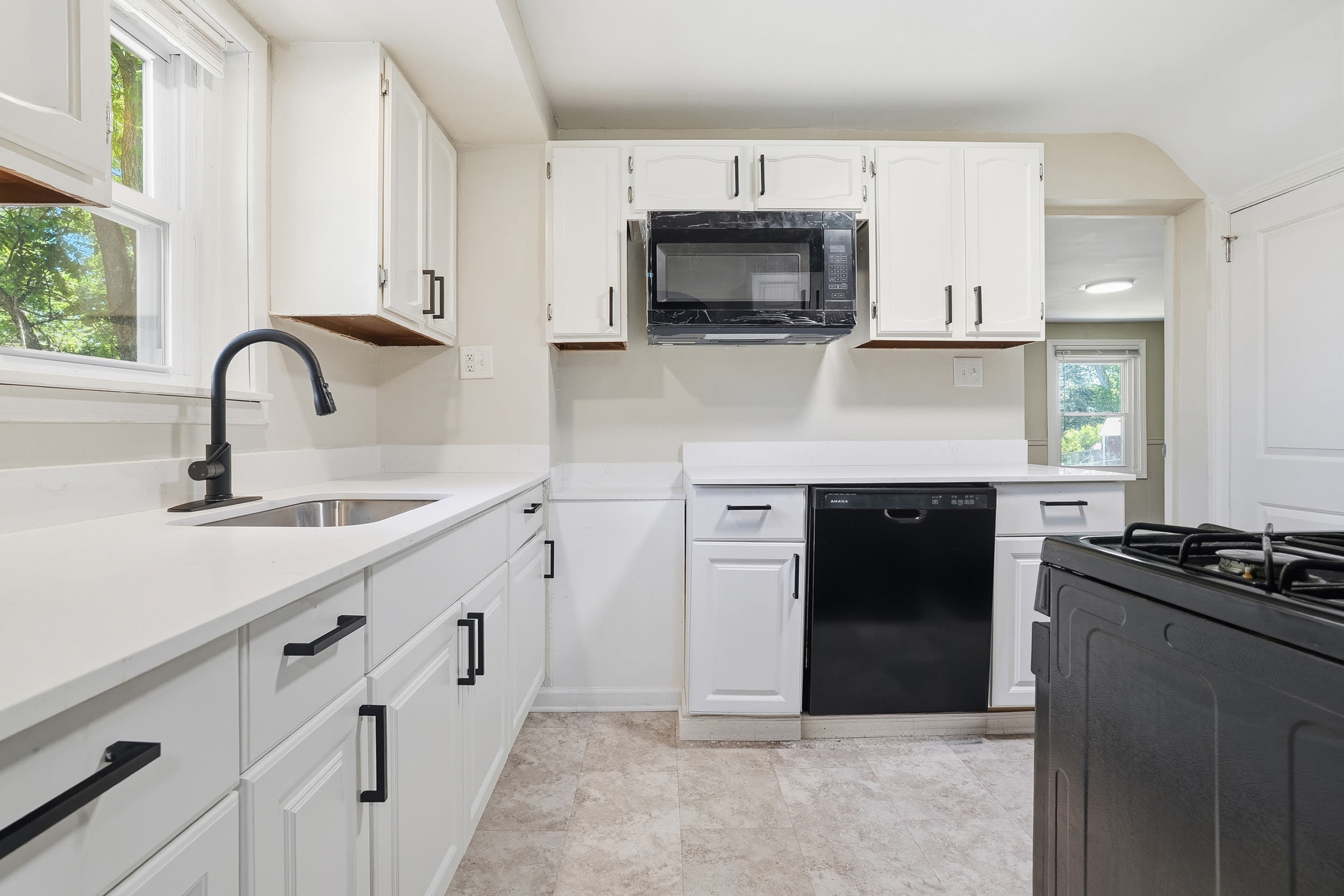 624 Elm Drive – photo 4