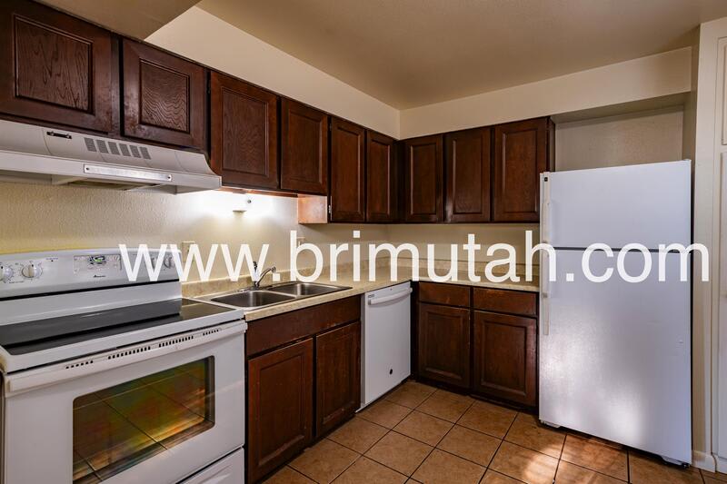 2045 S. 2200 E. – photo 4