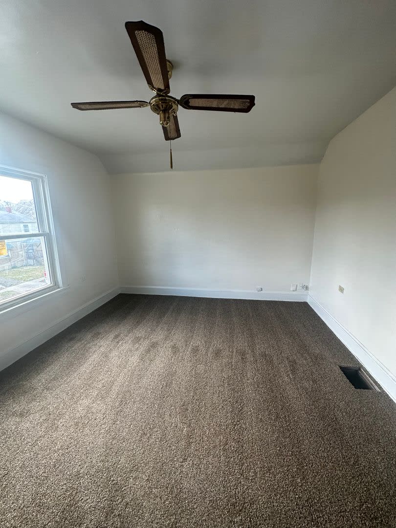 3bd Single Cash Pay/Section 8 – photo 3