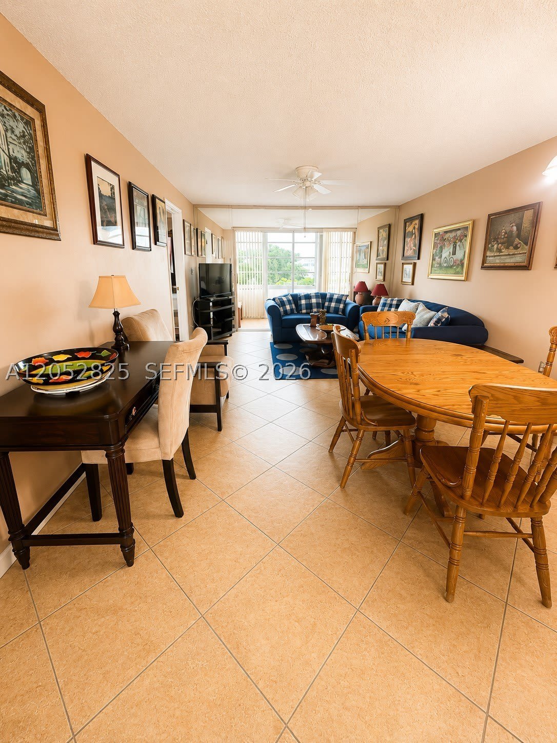 8220 Sunrise Lakes Blvd – photo 5