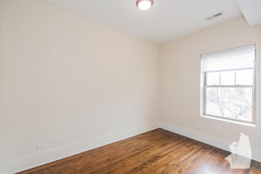 1851 W Cornelia – photo 5