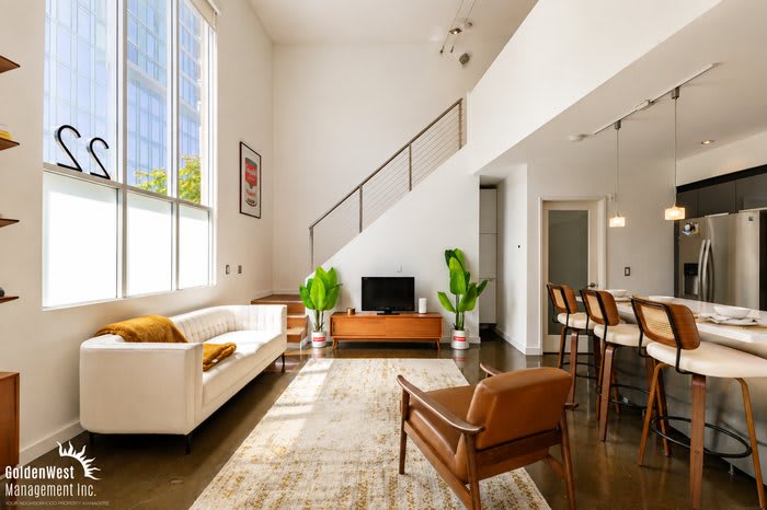 948 G Street – photo 1