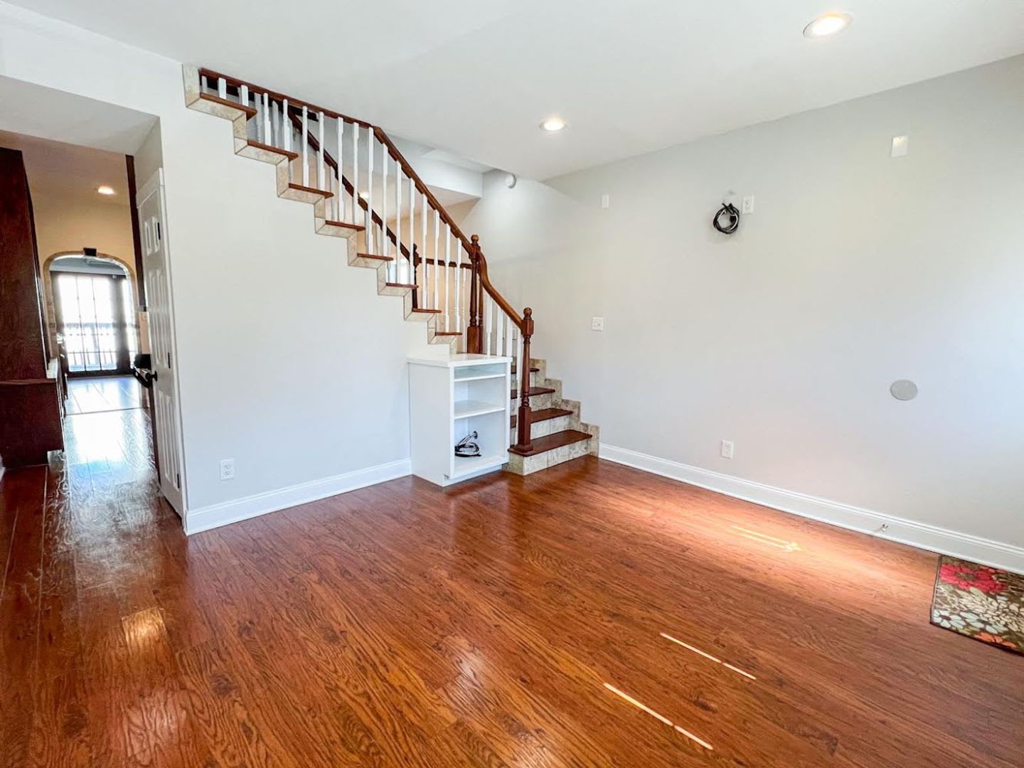 Recently Renovated 3 Bedroom 2 Bath Bridgeport Home – photo 4