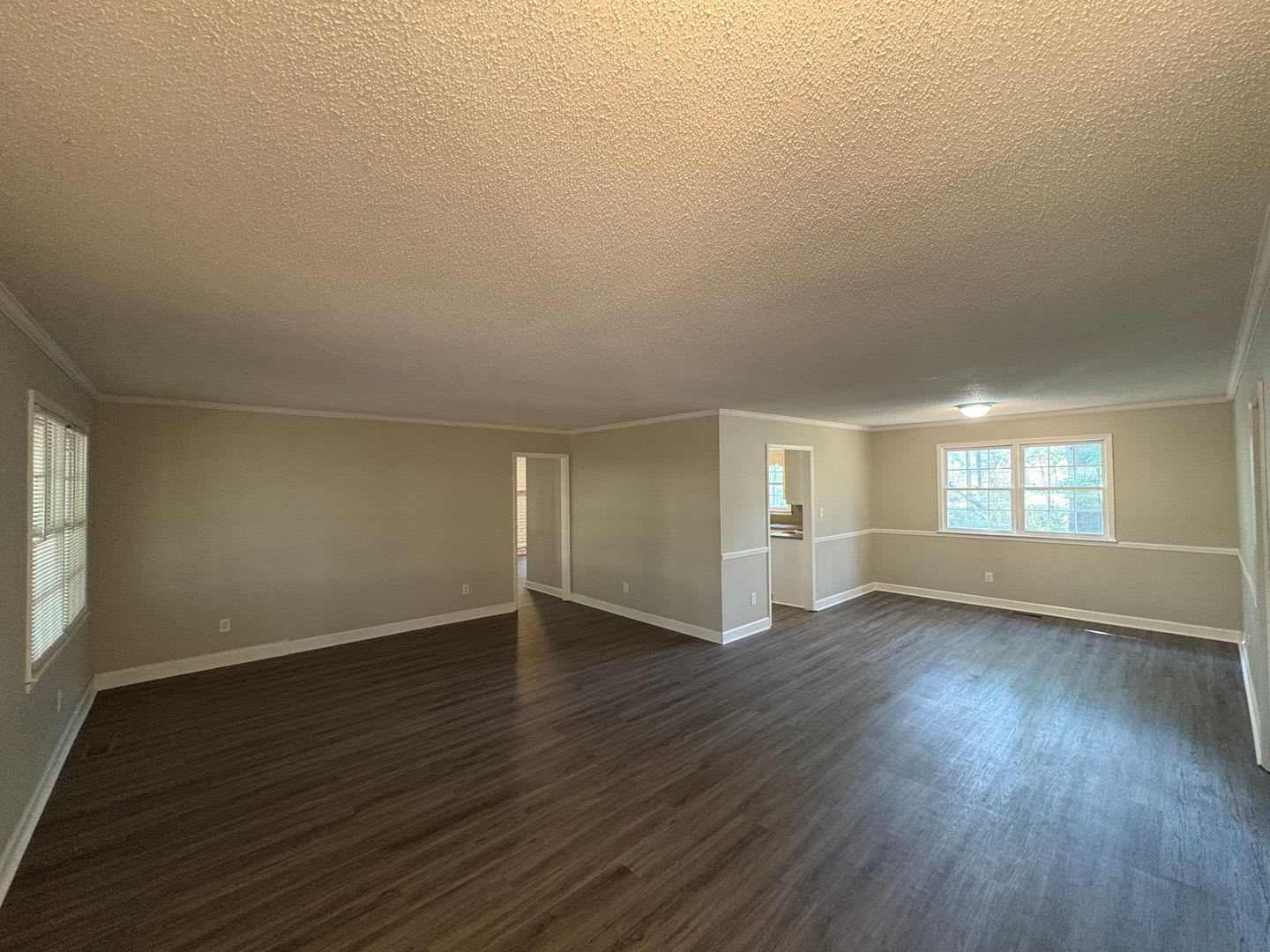 For Rent – photo 5